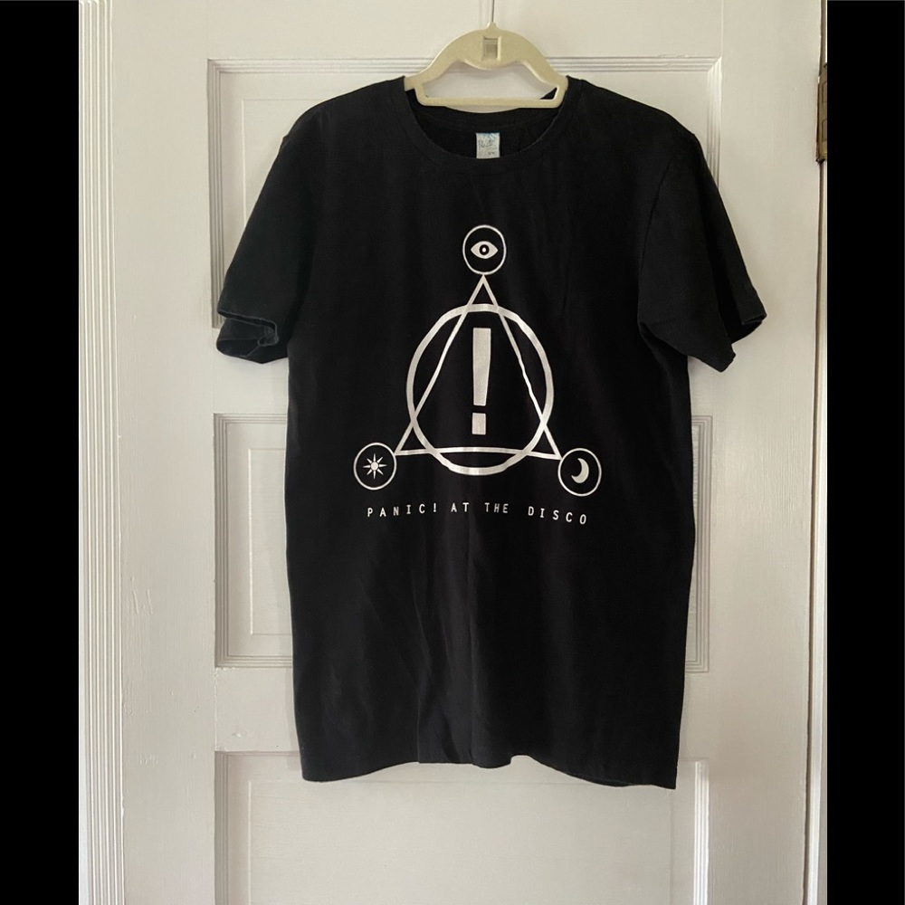Panic! At The Disco t-shirt in size M